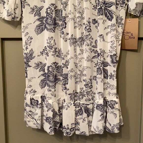 Anthropologie Eden & Olivia Blue & White Sheer Floral Boho Flowy Ruffle Top NWT - Picture 2 of 8